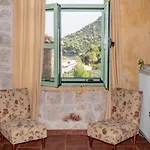 Apartament Eternia *