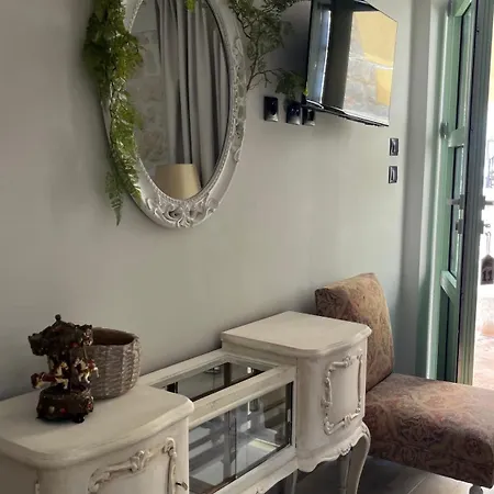 شقة Eternia Katakálion