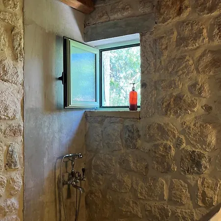 Eternia Apartmán Katakálion