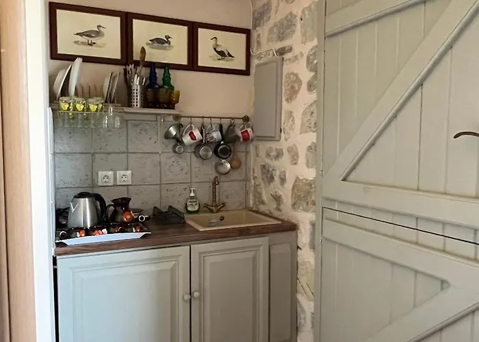 Eternia Apartamento Katakálion